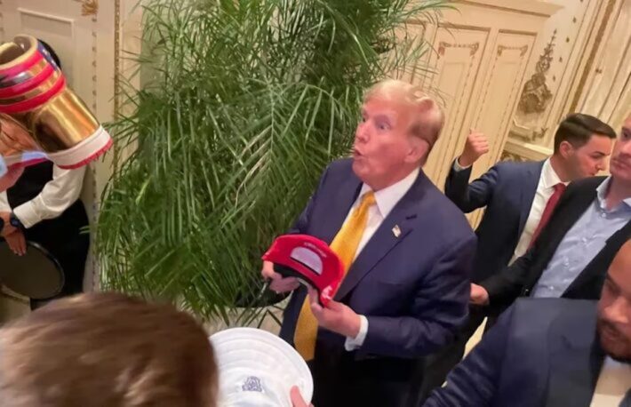 トランプ氏のミームコインで巨利を得たのはクジラ──多くの投資家の利益は100ドル以下