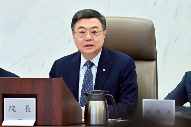 行政院長卓榮泰表示，青年購買自住房屋，即便非屬新青安貸款，但如果符合自住、首購條件，或是自住房屋一屋換一屋的貸款申請，也應該要優先滿足。（行政院提供）