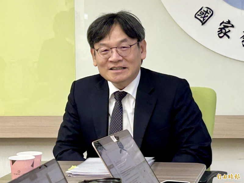 國發會主委葉俊顯上任後，今首次召開媒體茶會。（記者吳欣恬攝）