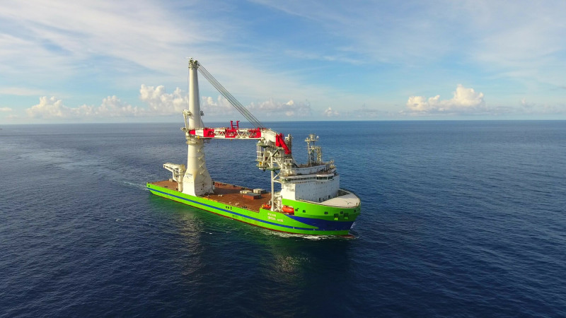 離岸風電施工船「環海翡翠輪」。（台船提供）