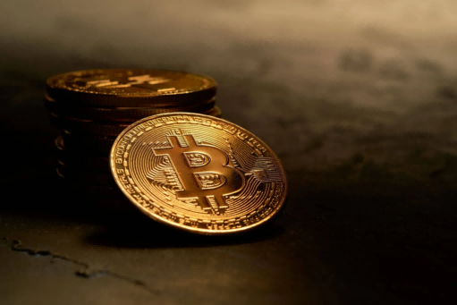 บิตคอยน์สู้รบแถว 84,000 ดอลลาร์: วอลล์สตรีทตั้งราคา BTC อย่างไร?