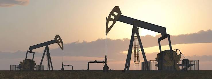 Goldman Sachs advierte: los cierres de refinerías superan su peor escenario y la escasez de productos refinados podría durar hasta 2027