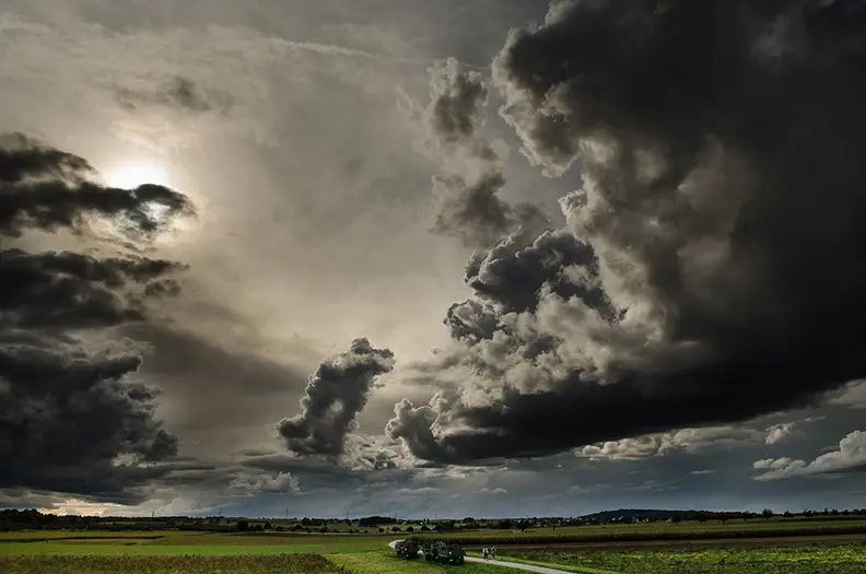 Entendiendo el "Miércoles Negro" de los bonos del Tesoro de EE. UU.: el impacto de la "tormenta perfecta" y los vientos de la "subida de tipos de octubre"
